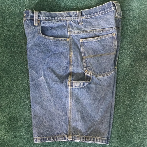 Relic Industries - Picture 2 of 3